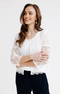 CARDIGAN CROCHET ALL OVER