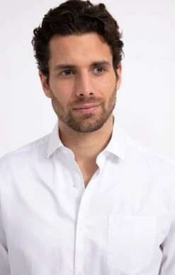 CHEMISE COUPE CONFORT BIBLANC 8 CHEMISE COUPE CONFORT BIBLANC -Haute couture k chemise coupe confort biblanc per l uomo BLANC o 48