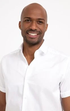 CHEMISE MANCHES COURTES SATIN -Haute couture k chemise manches courtes satin executive BLANC o 48