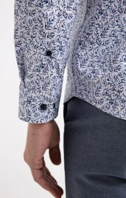 Chemise Regular à Motif Floral 10 Chemise Regular à Motif Floral -Haute couture k chemise regular a motif floral at company BLEU d1 45