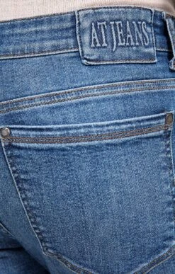 Jean Criss -Haute couture k jean criss at jeans BLEU d 45