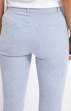 Pantacourt Rayures Blanc Et Ciel -Haute couture k pantacourt rayures blanc et ciel affinites BLEU CIEL d2 60