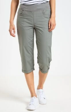 Pantalon Corsaire Avec Détail Strass 7 Pantalon Corsaire Avec Détail Strass -Haute couture k pantalon corsaire avec detail strass affinites KAKI CLAIR o 104