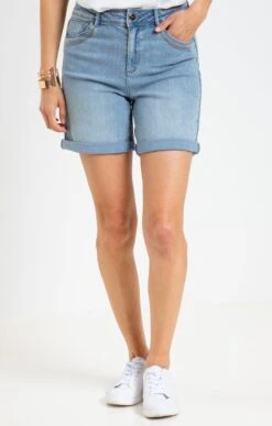 Short Avec Détail Clous Et Broderie -Haute couture k short avec detail clous et broderie affinites BLEU CIEL o 60