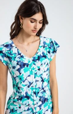 Tee-shirt Maille Plissée -Haute couture k tee shirt maille plissee armand thiery femme VERT LAGON d1 77