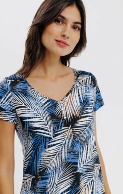 Tee-shirt Manche Courte Imprimé Tropical 8 Tee-shirt Manche Courte Imprimé Tropical -Haute couture k tee shirt manche courte imprime tropical armand thiery femme BLEU DUR d1 46