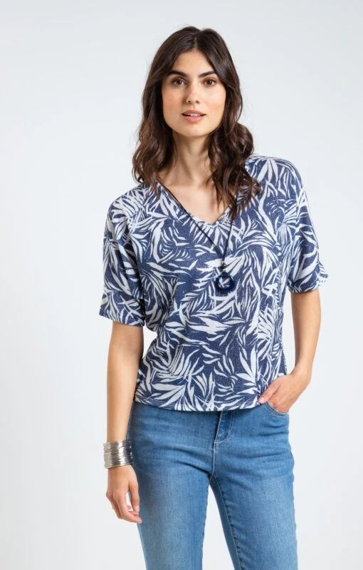 TEE-SHIRT MANCHES COUDES AVEC COLLIER