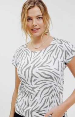 TEE-SHIRT MANCHES COURTES IMPRIMÉ -Haute couture k tee shirt manches courtes imprime affinites KAKI CLAIR d1 104